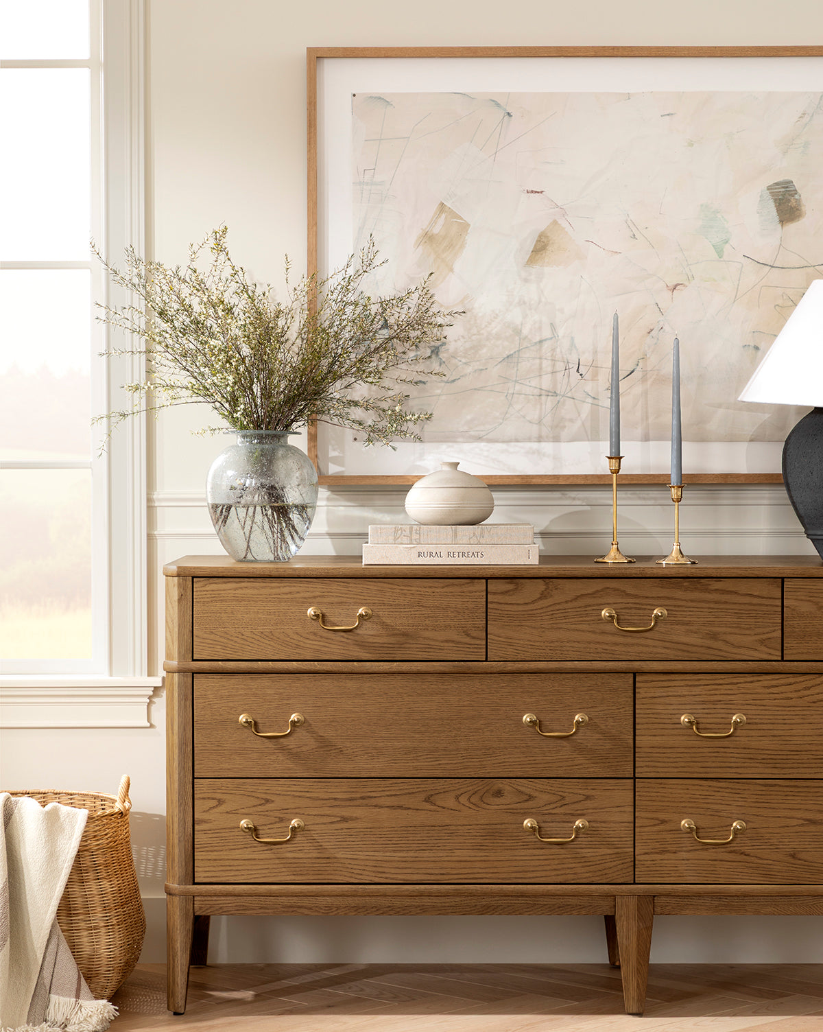Alessandra Dresser